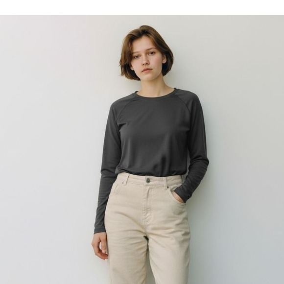 Noble Outfitters Tops - Noble Outfitters Long Sleeve Performance Top Black Moisture Wicking Women's L